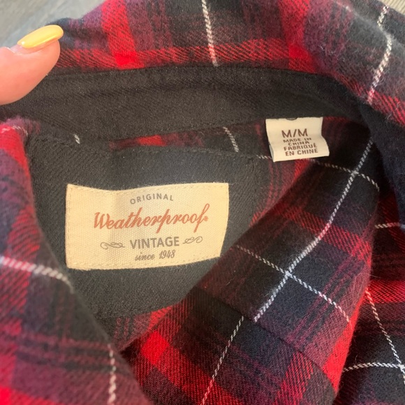 Red plaid flannels - Picture 4 of 4